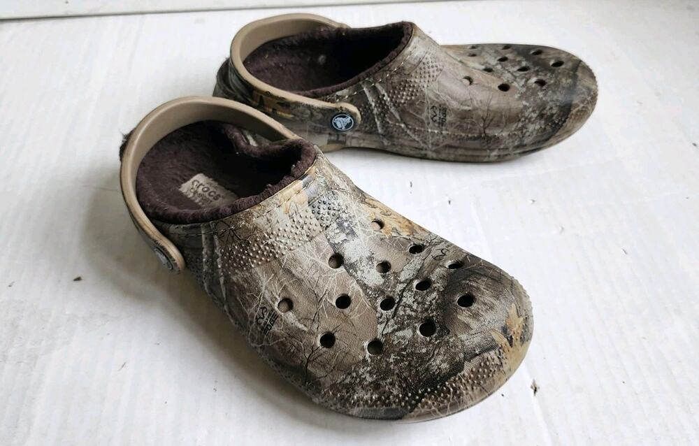 Crocs Classic Lined Realtree Edge clog Slip On Camouflage Women’s 10 Men’s 8